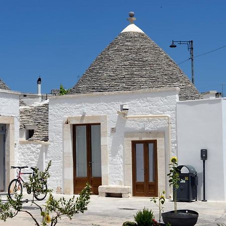 Trullo Vino & Amore อัลเบโรเบลโล ภายนอก รูปภาพ